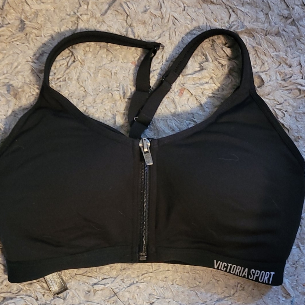 VS Sports Bra